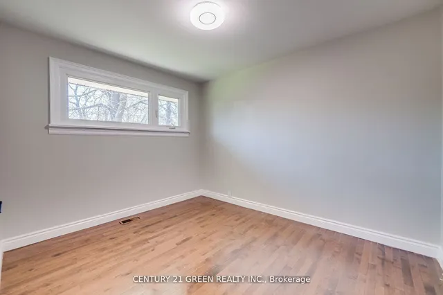 Additional image 20 of 55 Regency Sq