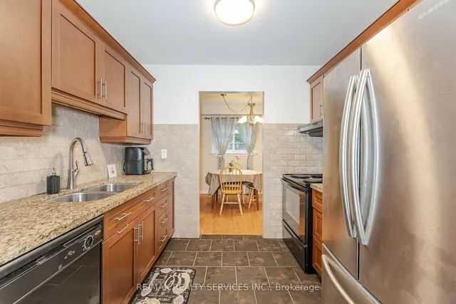 Additional image 12 of 16 Montrose Pl