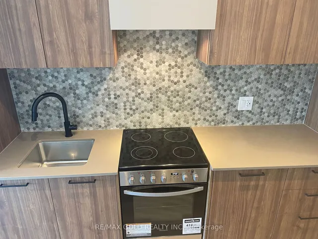 Additional image 24 of 10 Lagerfeld Dr Unit 301