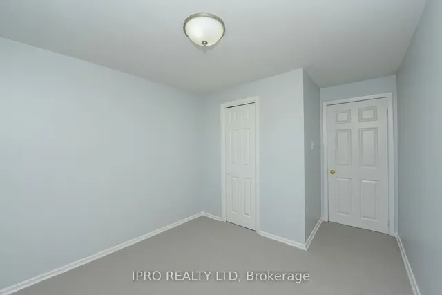 Additional image 23 of 23 Benton St