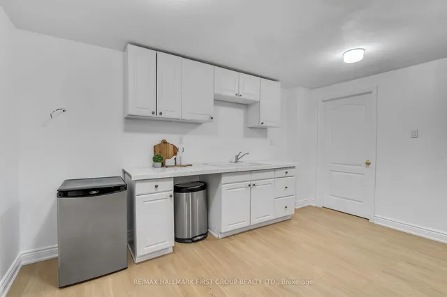 Additional image 27 of 13 Pathlink Gate