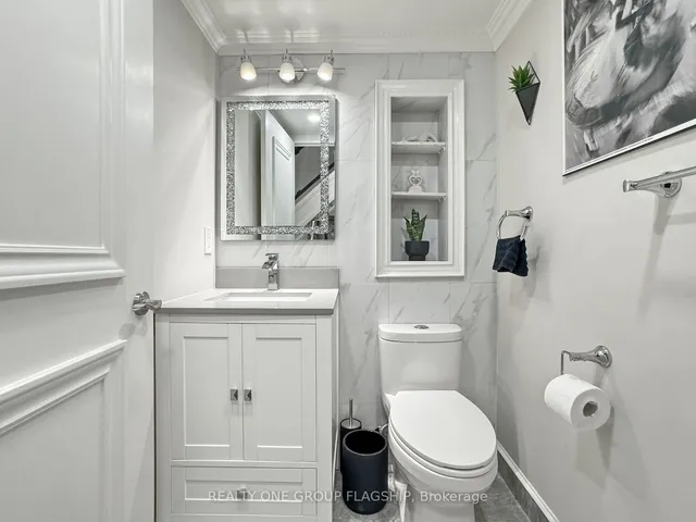 Additional image 11 of 200 Manitoba St Unit 210