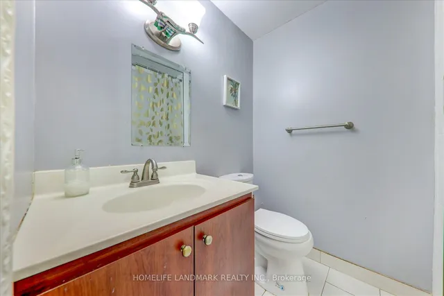 Additional image 25 of 263 Fleetwood Cres