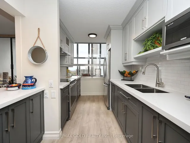 Additional image 15 of 25 Kensington Rd Unit 1911