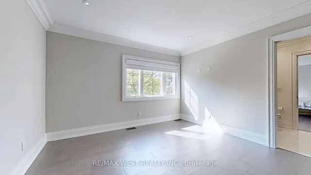 Additional image 23 of 222 Connaught Ave