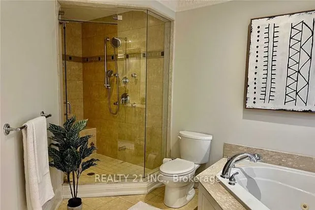 Additional image 33 of 92 Hill Cres