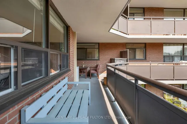 Additional image 30 of 5 Frith Rd Unit 201