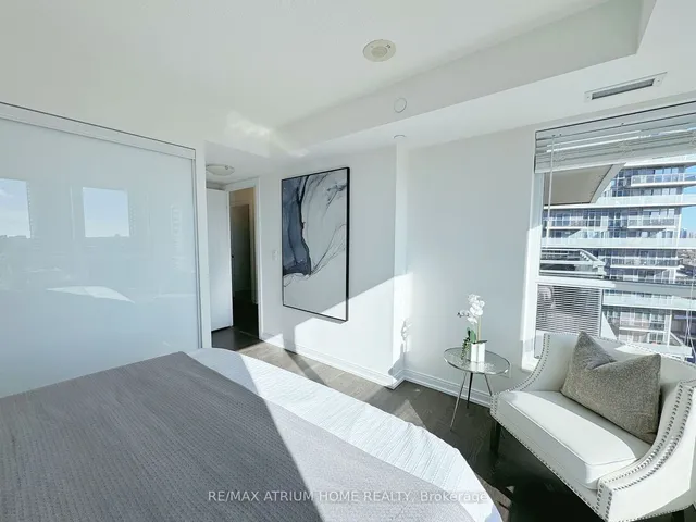 Additional image 13 of 255 Village Green Sq Unit 902