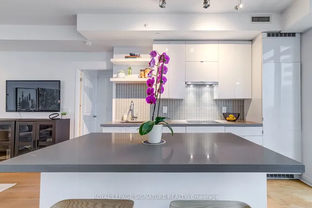 Additional image 9 of 60 Annie Craig Dr Unit B415