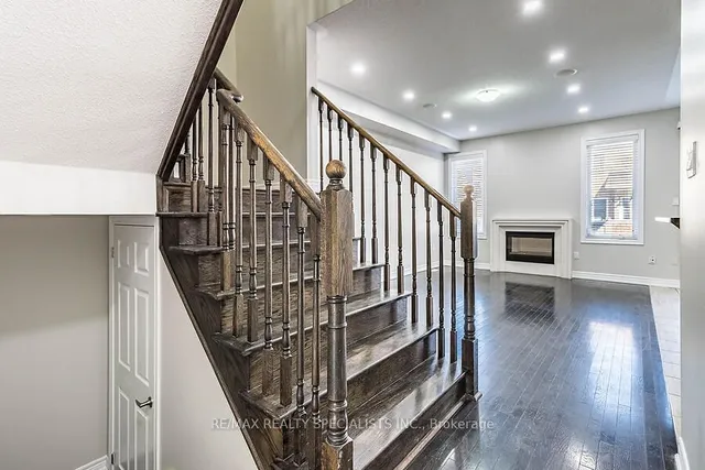 Additional image 10 of 11 SKY HARBOUR Dr