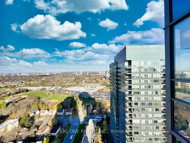 Additional image 17 of 15 Greenview Ave Unit 2512