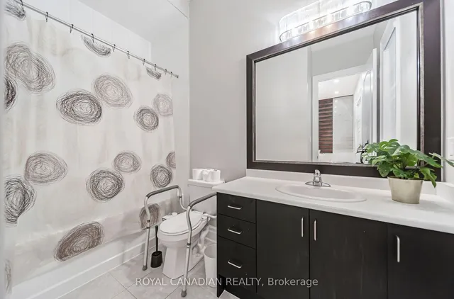 Additional image 11 of 20 Falkland Rd