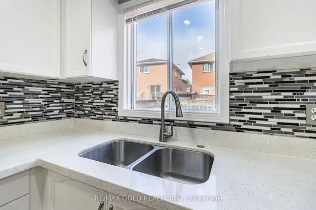 Additional image 18 of 130 Toba Cres