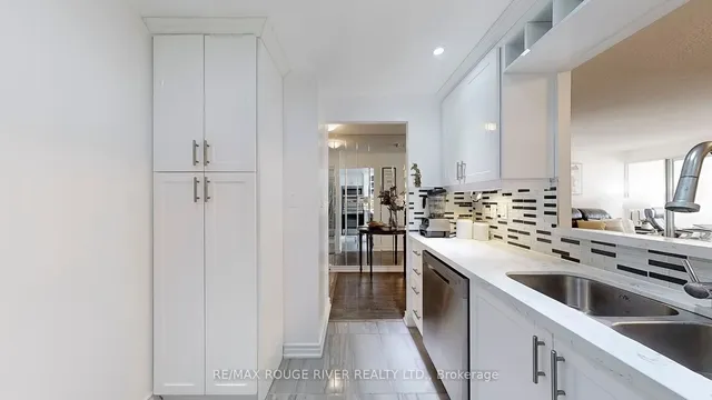 Additional image 14 of 88 Corporate Dr Unit 1807