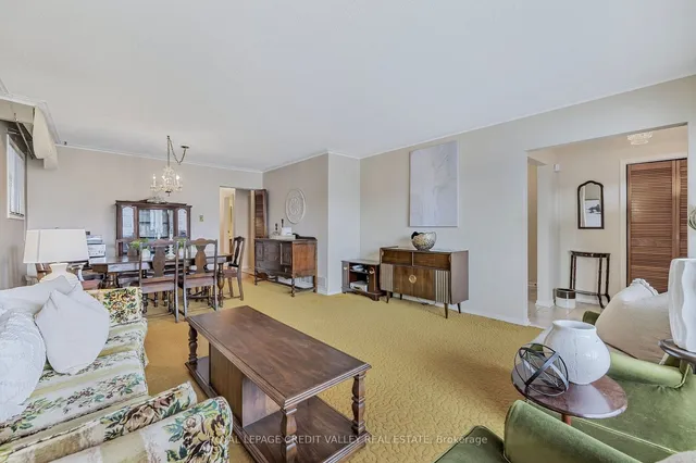 Additional image 5 of 82 Terra Cotta Cres