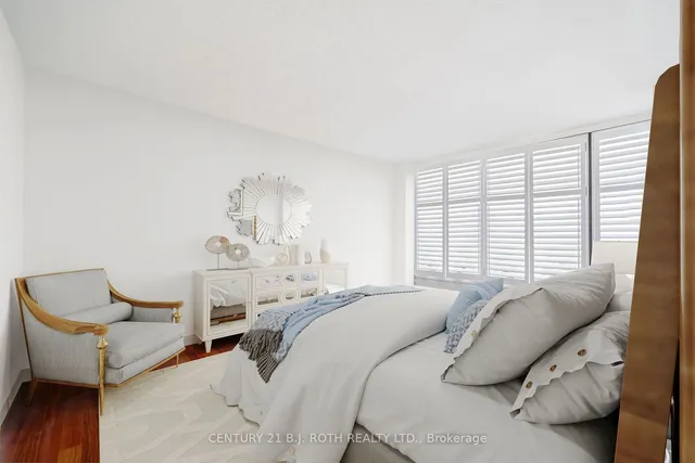 Additional image 5 of 2045 Lake Shore Blvd Unit 806