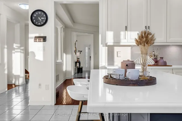 Additional image 17 of 162 Leadership Dr