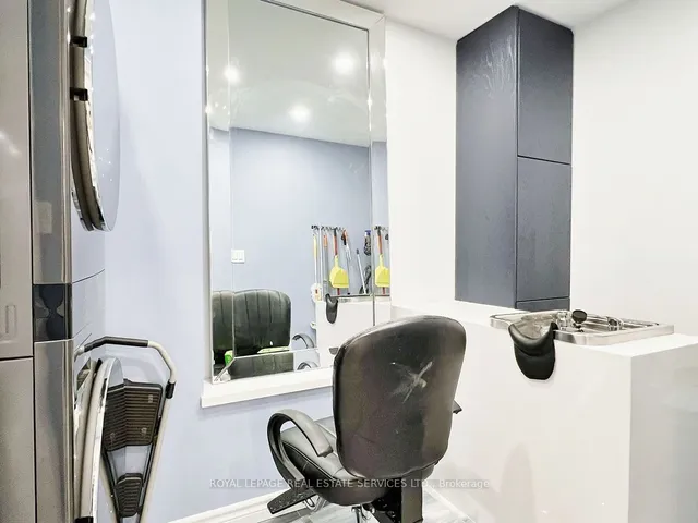 Additional image 20 of 5444 Yonge St Unit 108