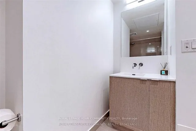 Additional image 14 of 100 HARBOUR St Unit 2407