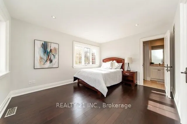 Additional image 21 of 92 Hill Cres