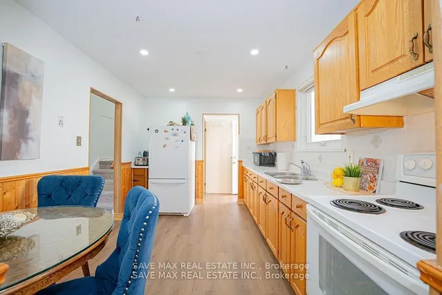 Additional image 16 of 2 Geneva Cres