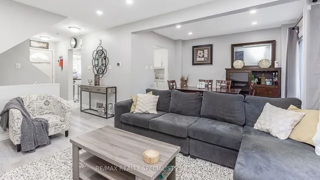 Additional image 16 of 147 Fleetwood Cres