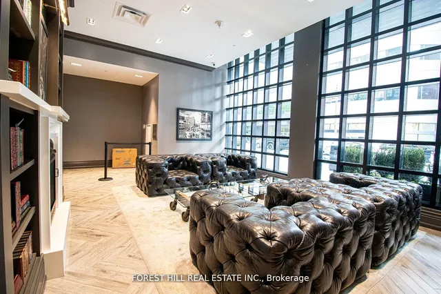 Additional image 19 of 608 Richmond St Unit 1208