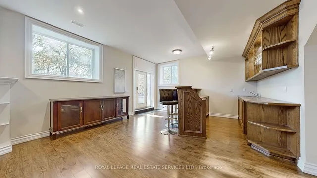 Additional image 35 of 2B Carluke Cres
