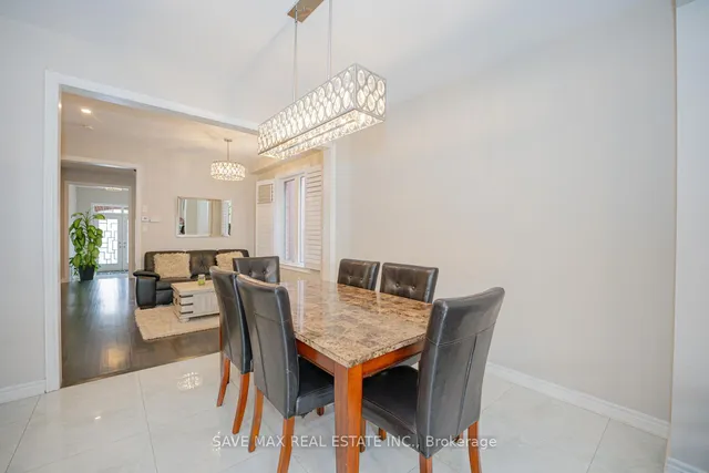 Additional image 14 of 15 Manzanita Cres