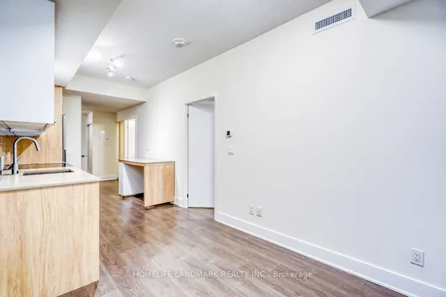 Additional image 6 of 188 Fairview Mall Dr Unit 1701