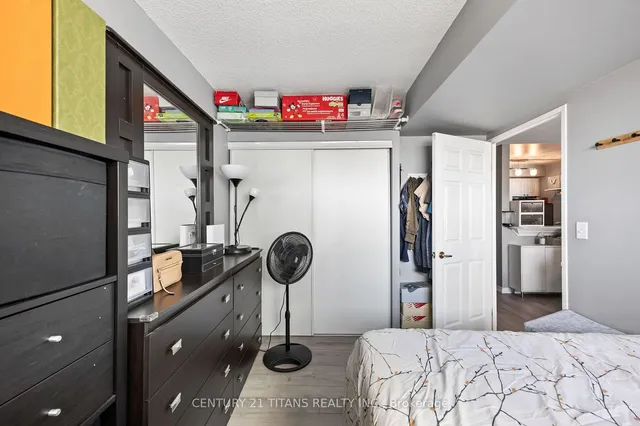 Additional image 30 of 1 Lee Centre Dr Unit 1813