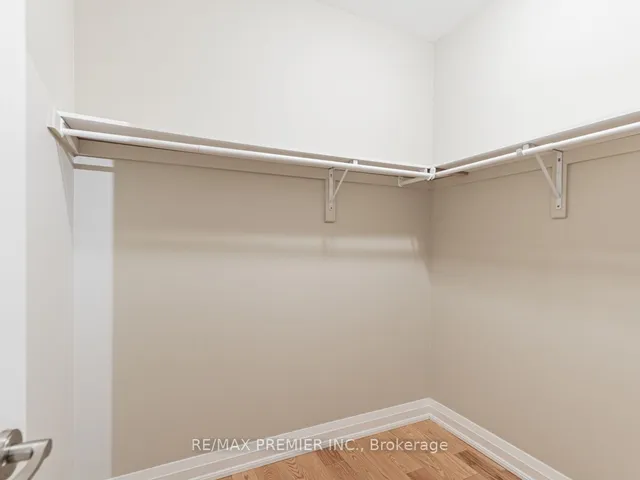 Additional image 18 of 473 Dupont St Unit 5