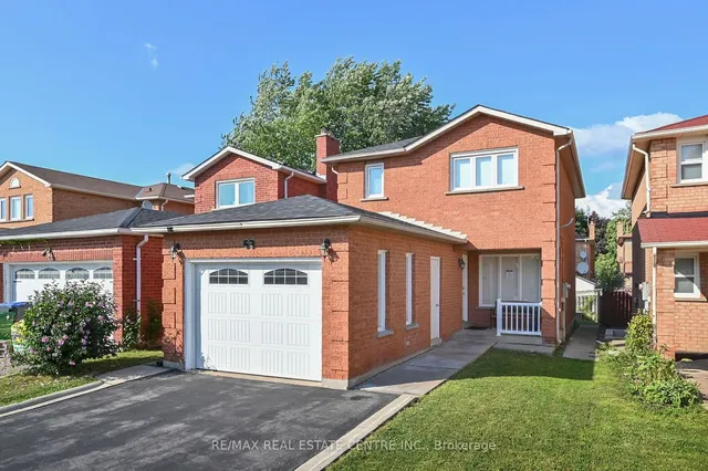Additional image 32 of 63 Candy Cres