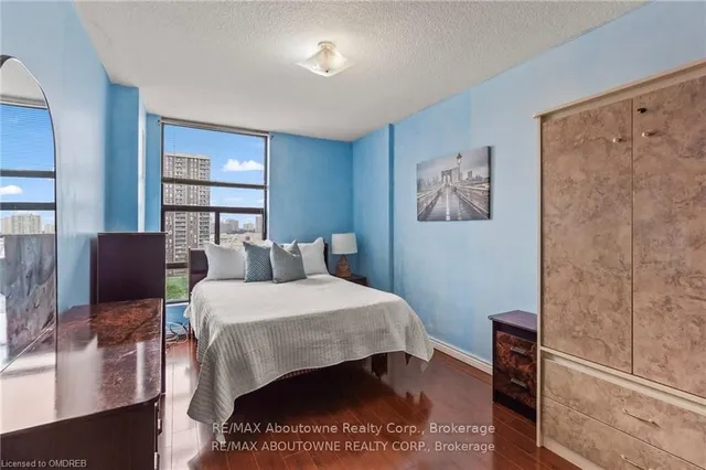 Additional image 8 of 17 KNIGHTSBRIDGE Rd Unit 1104