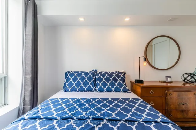 Additional image 10 of 330 Adelaide St Unit 803