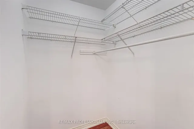 Additional image 27 of 2287 Lake Shore Blvd Unit 205