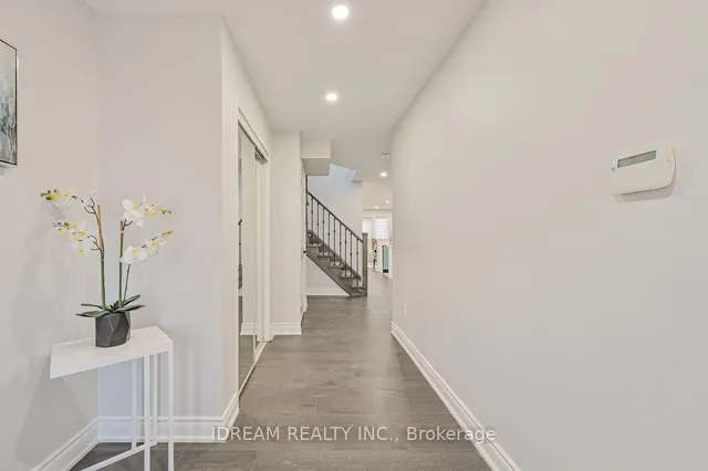 Additional image 3 of 24 Mannel Cres