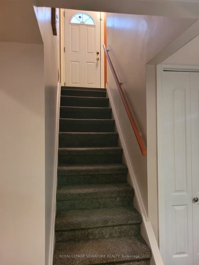 Additional image 17 of 35 Lawndale Cres