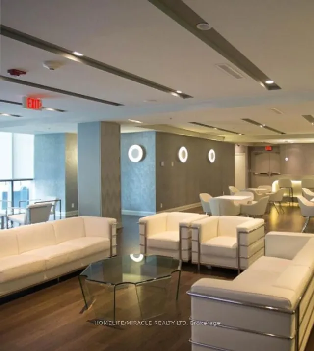 Additional image 20 of 80 Esther Lorrie Dr Unit 304