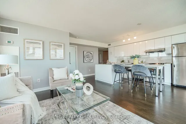 Additional image 17 of 15 Singer Crt Unit 1002