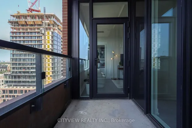 Additional image 35 of 270 Dufferin St Unit LPH14