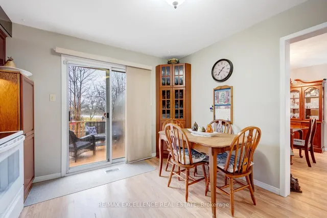 Additional image 14 of 4 Brookview Rd