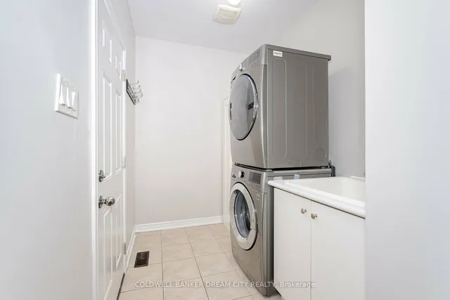 Additional image 19 of 49 Campwood Cres