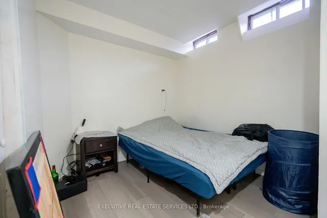 Additional image 35 of 12 Cedarwood Cres