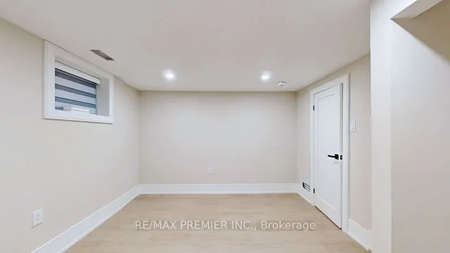 Additional image 32 of 270 Brighton Ave