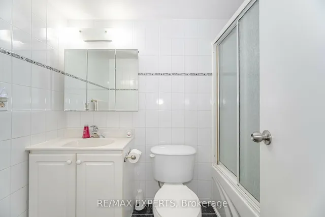 Additional image 24 of 25 Kensington Rd Unit 1407