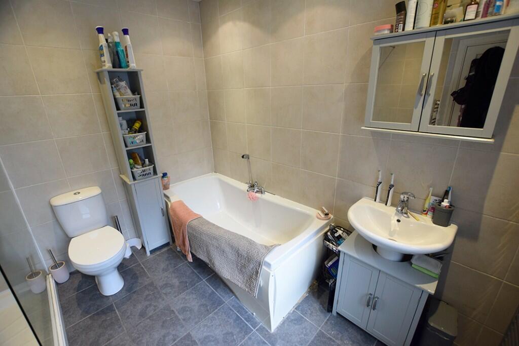 Additional image 13 of 33 Church Square, Burnley, Lancashire, BB10 3NH