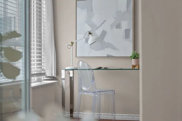 Additional image 29 of 711 Bay St Unit 1221