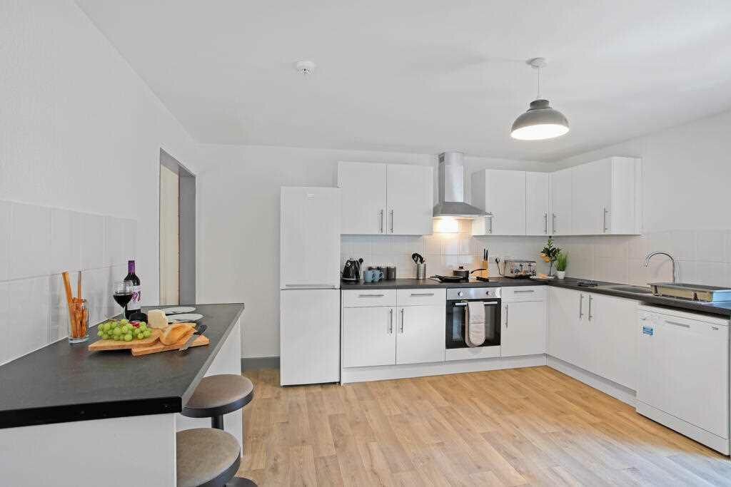 Additional image 3 of Nicholas Street