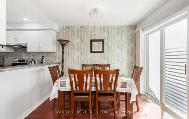 Additional image 11 of 17 Manett Cres